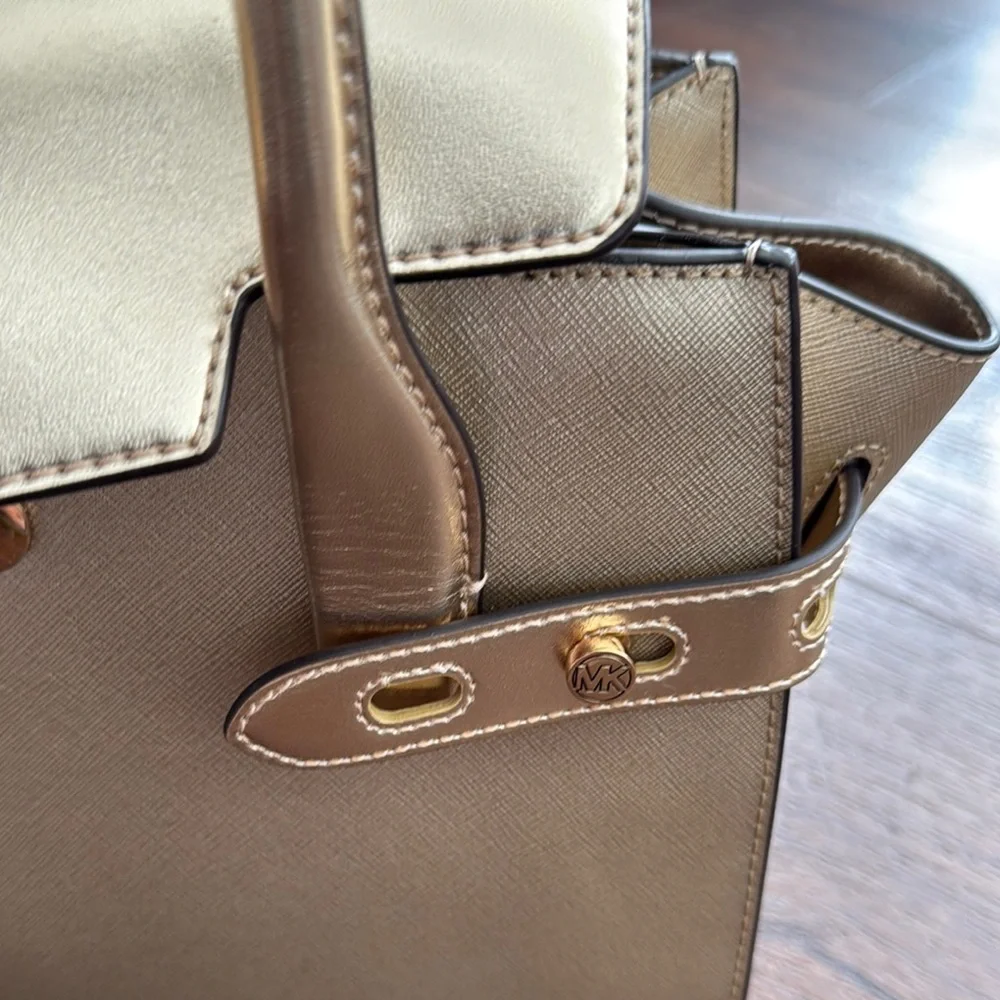 Michael Kors NWT Carmen Medium Metallic belted Gold Satchel Handbag - Picture 8 of 14